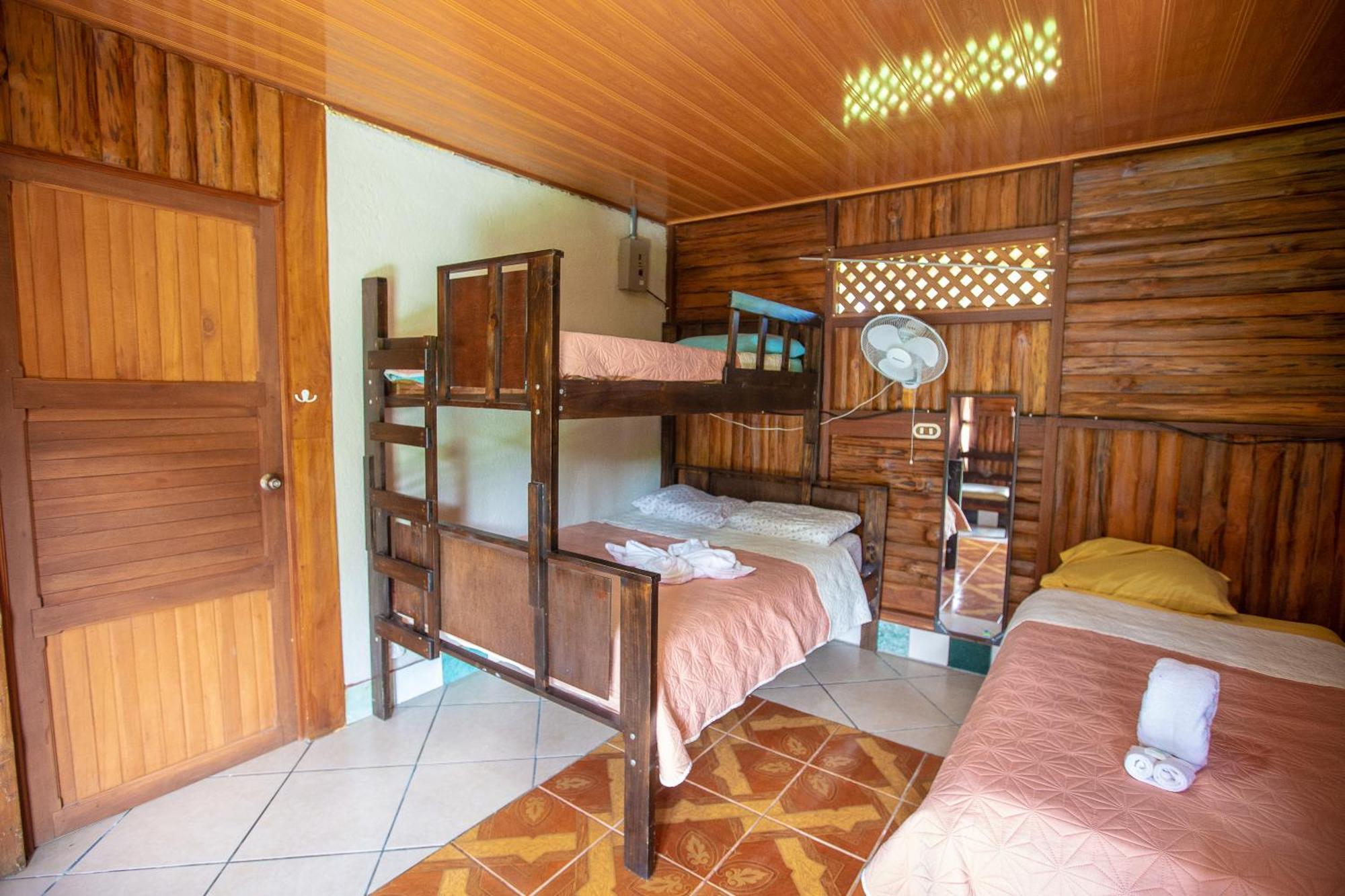 提奥菲利克斯经济山林小屋 La Fortuna 外观 照片