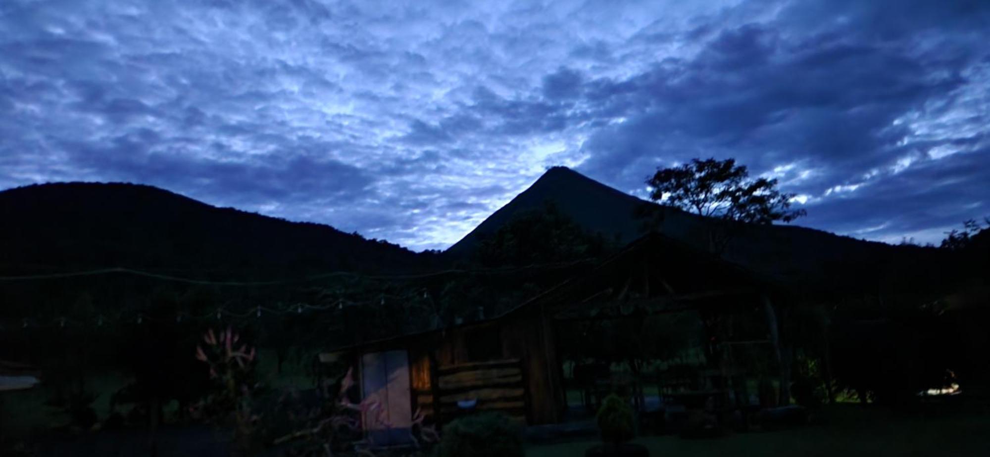提奥菲利克斯经济山林小屋 La Fortuna 外观 照片